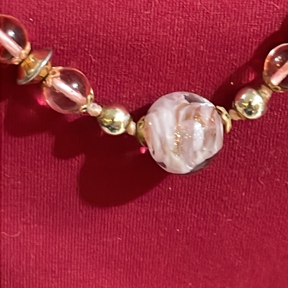 Vintage Glass Beaded necklace. Some wear on some of the spacer beads. - Picture 3 of 6